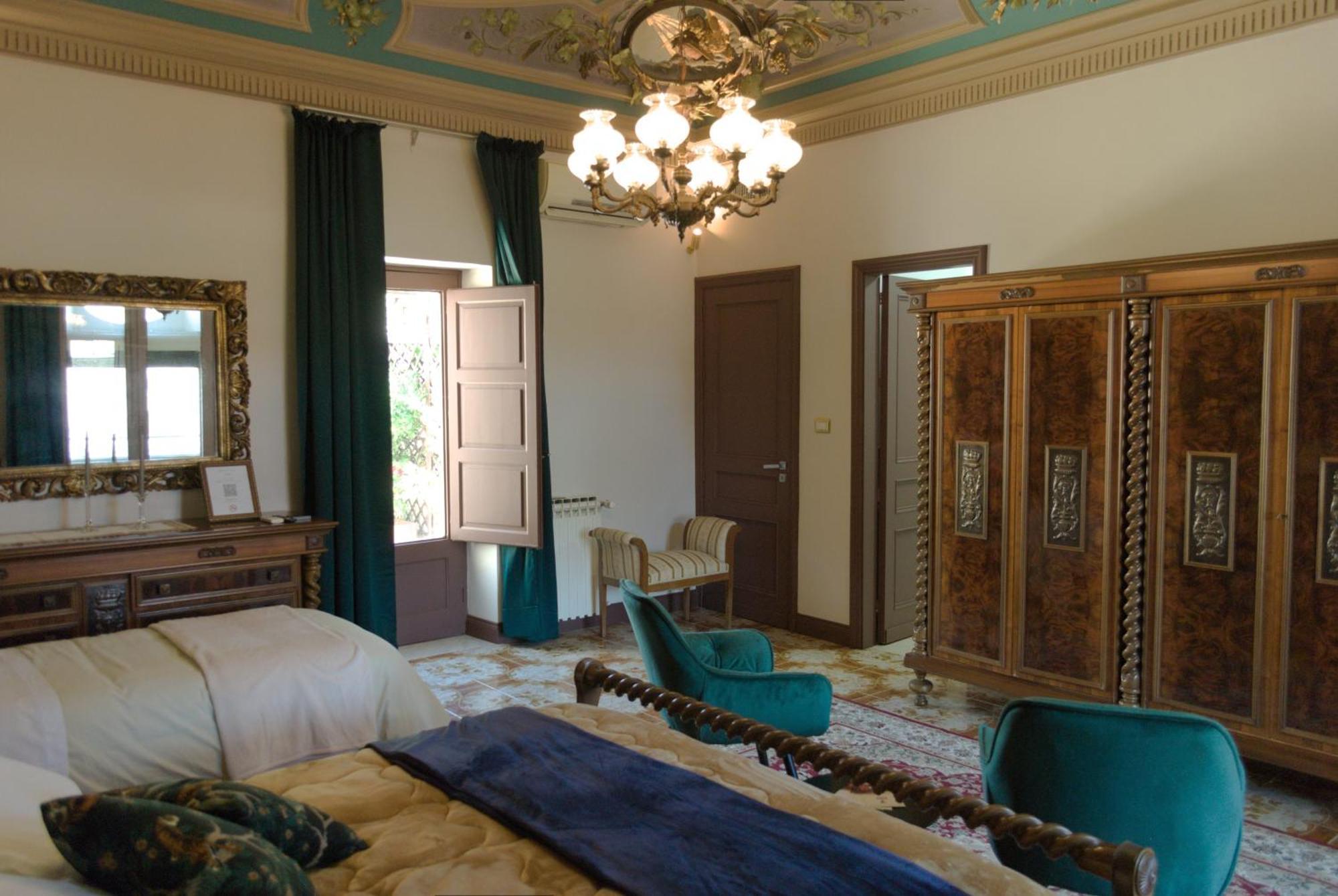 Allure Palace Acireale Eksteriør bilde