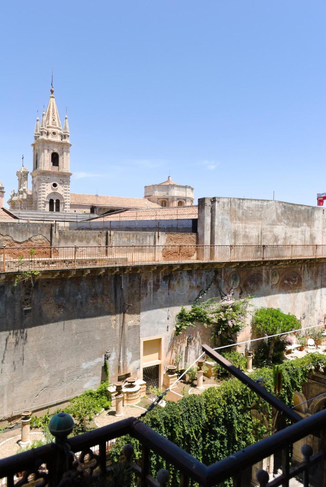 Allure Palace Acireale Eksteriør bilde